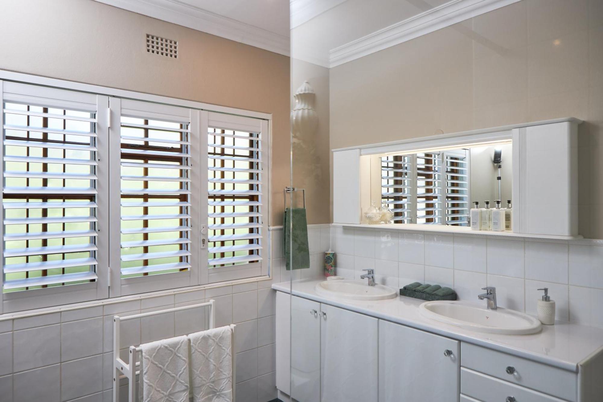 Meerendal Cottage-Affordable Luxury-Private Garden With Pool & Hot Tub Kapstaden Eksteriør billede