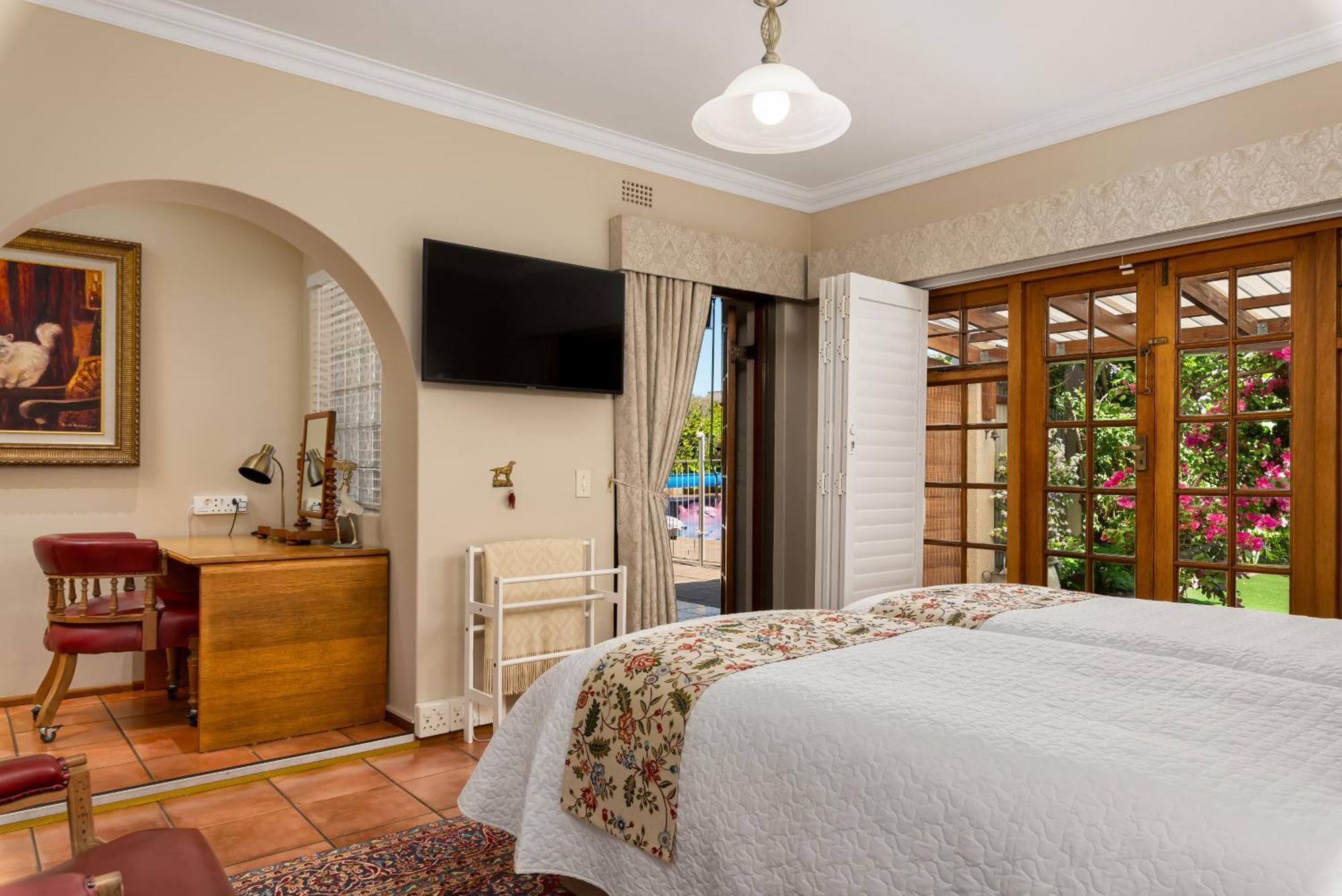 Meerendal Cottage-Affordable Luxury-Private Garden With Pool & Hot Tub Kapstaden Eksteriør billede